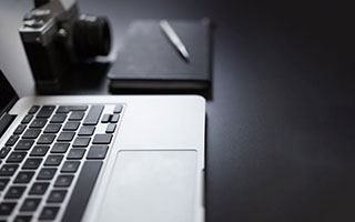 樊振东在德甲打球，感觉就像在玩“猫鼠游戏”，他就是那只气定神闲的猫